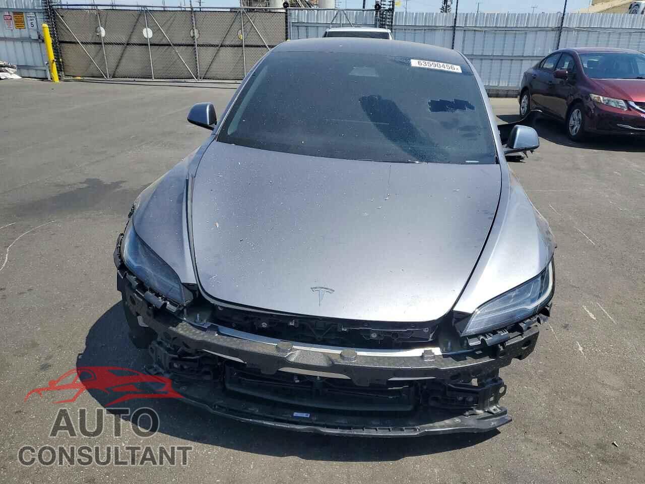 TESLA MODEL 3 2024 - 5YJ3E1ET2RF850864