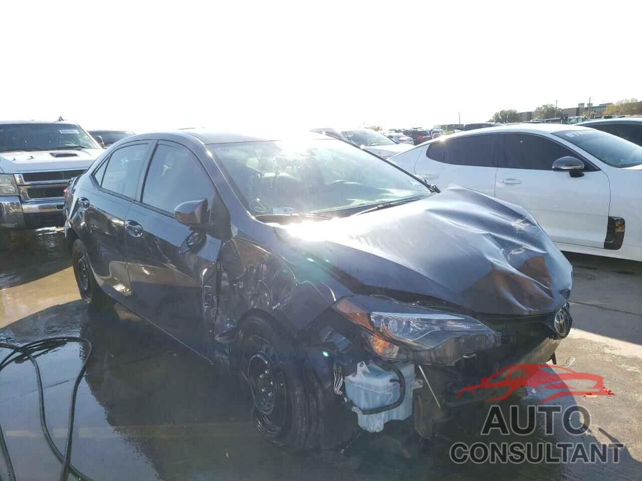 TOYOTA COROLLA 2018 - 5YFBURHE1JP749804