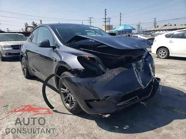 TESLA MODEL Y 2024 - 7SAYGDED8RF106232