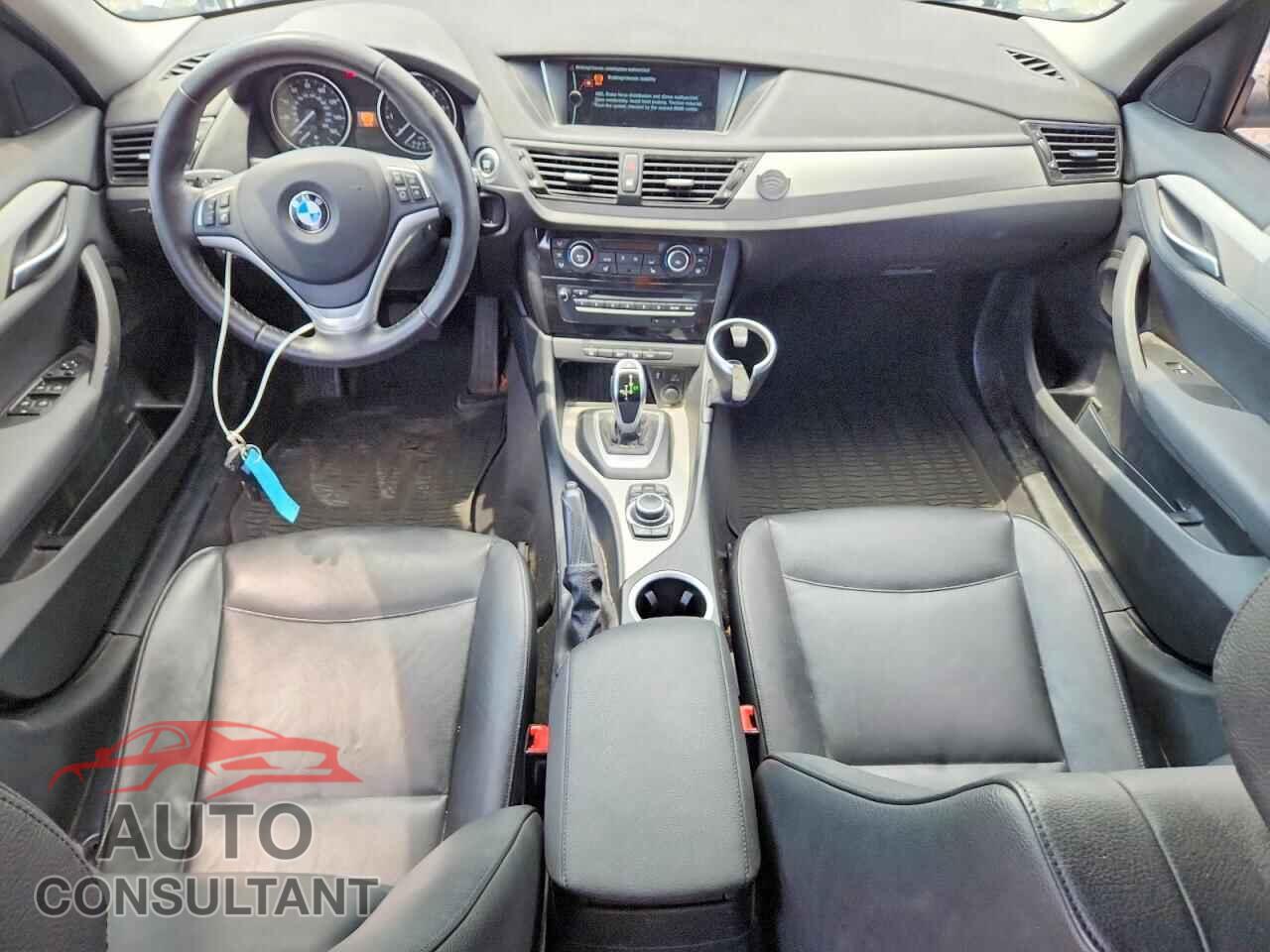 BMW X1 2013 - WBAVL1C56DVR92001