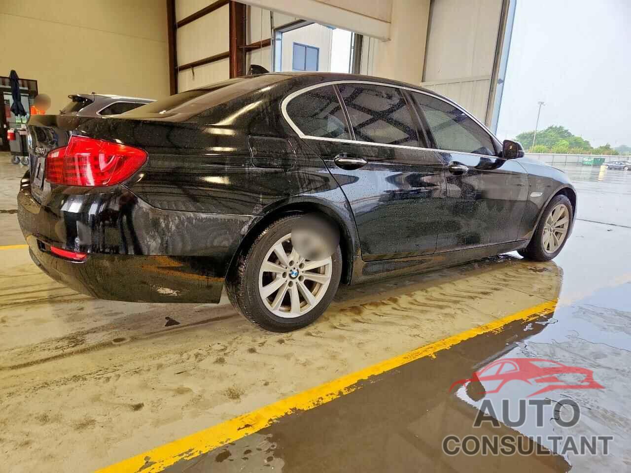 BMW 5 SERIES 2015 - WBA5A5C50FD524917