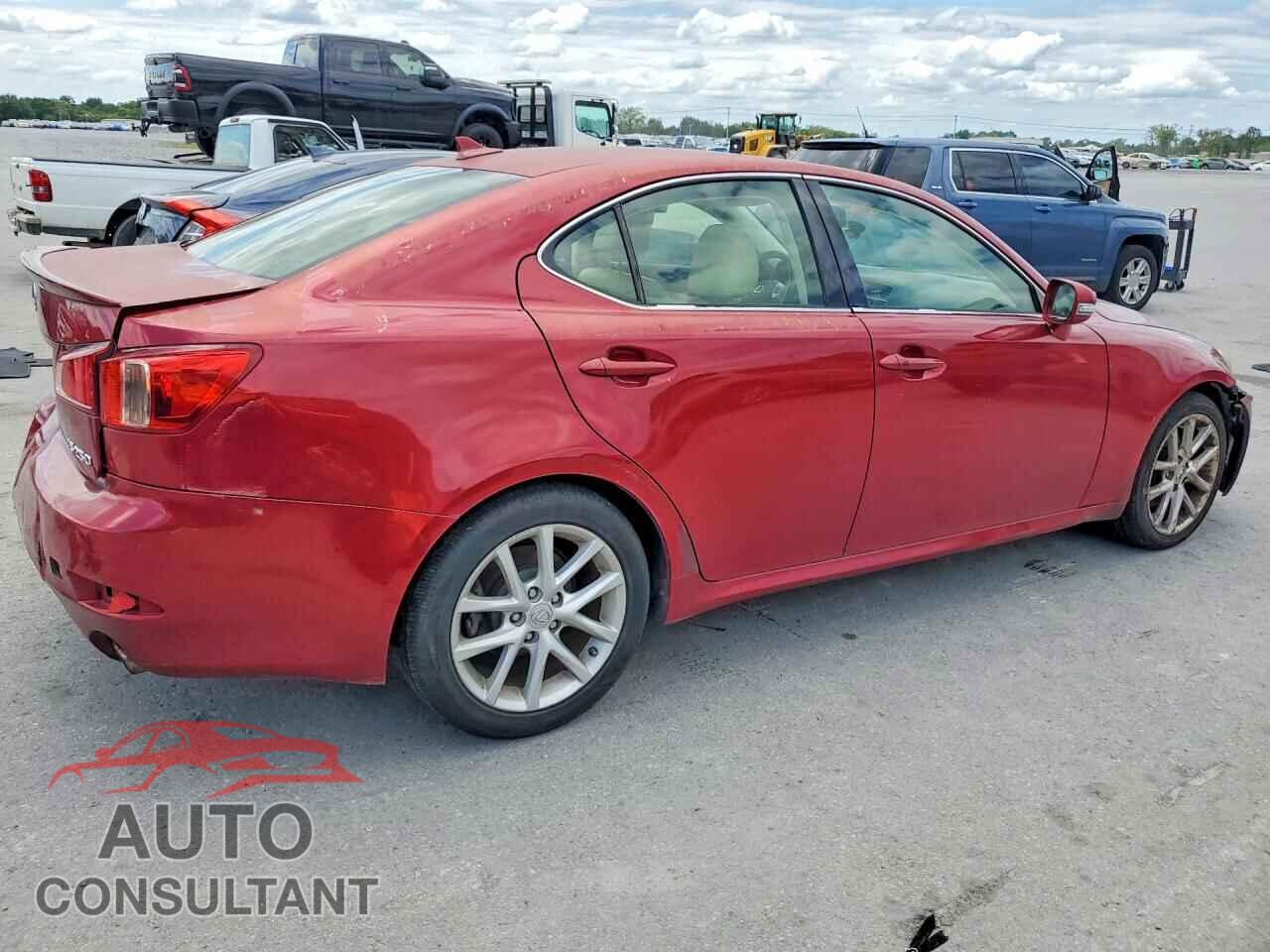 LEXUS IS 2012 - JTHBF5C21C5168043