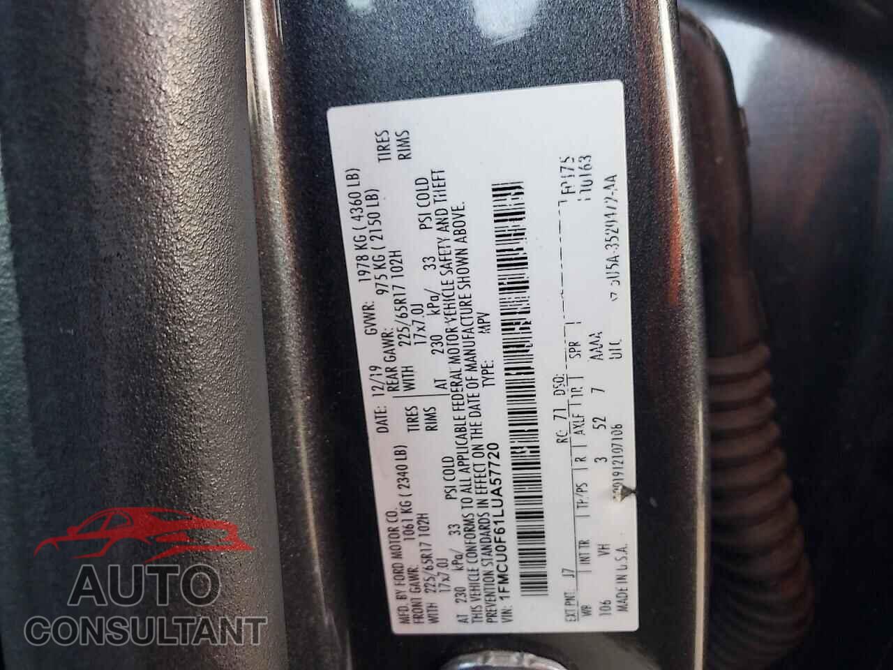 FORD ESCAPE 2020 - 1FMCU0F61LUA57720
