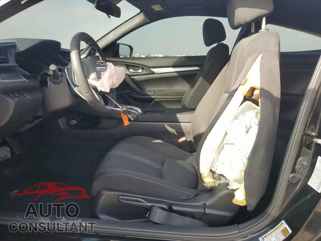 HONDA CIVIC 2019 - 2HGFC4B67KH307997