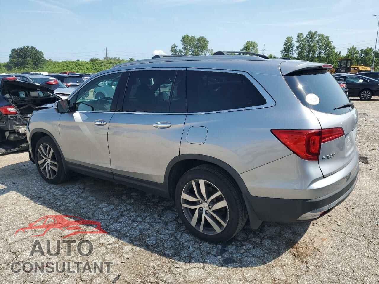 HONDA PILOT 2017 - 5FNYF6H93HB058835