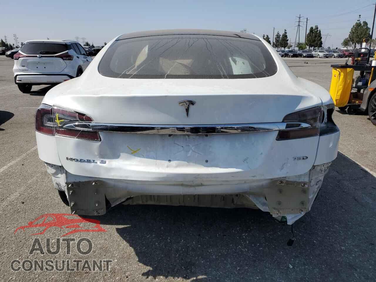 TESLA MODEL S 2018 - 5YJSA1E27JF257214
