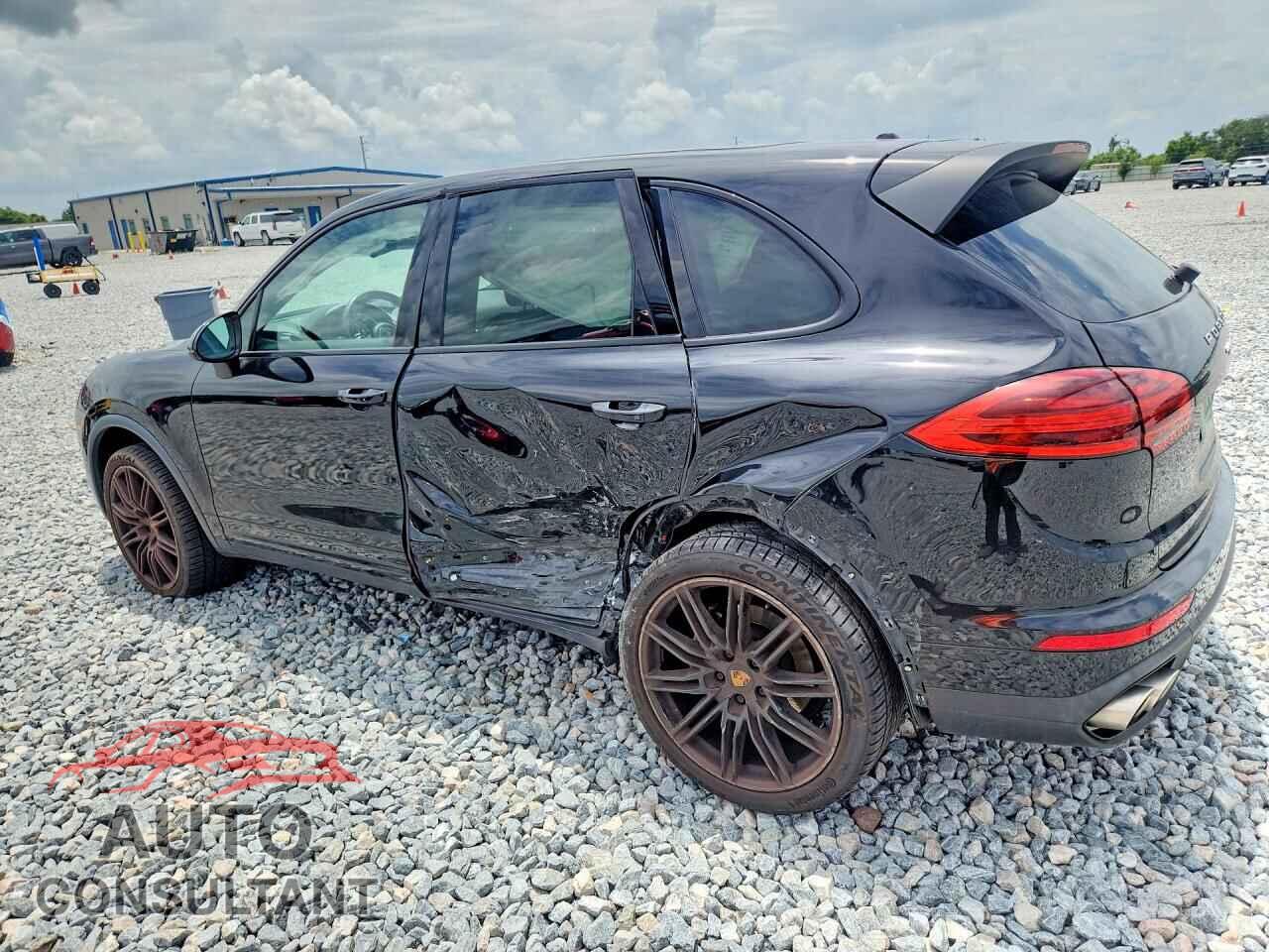 PORSCHE CAYENNE 2016 - WP1AB2A23GLA92819