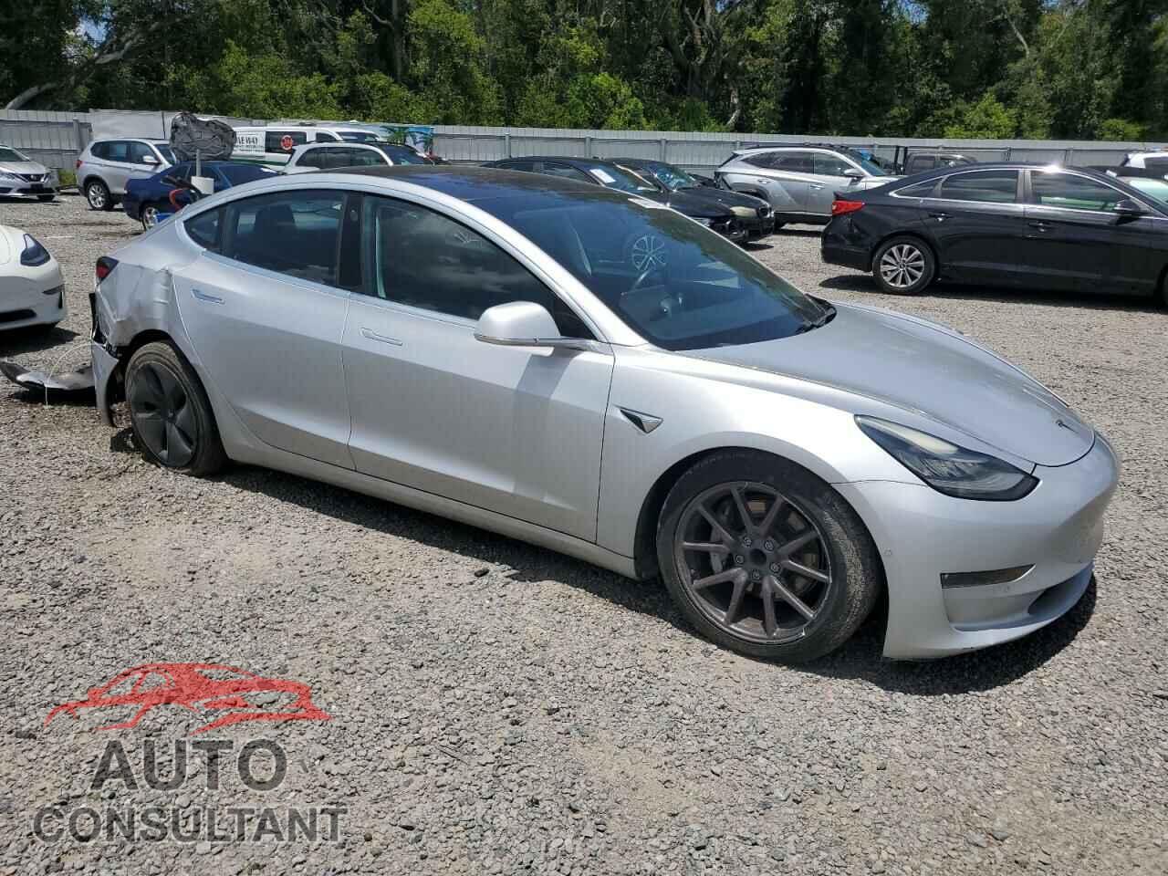 TESLA MODEL 3 2018 - 5YJ3E1EA6JF008760