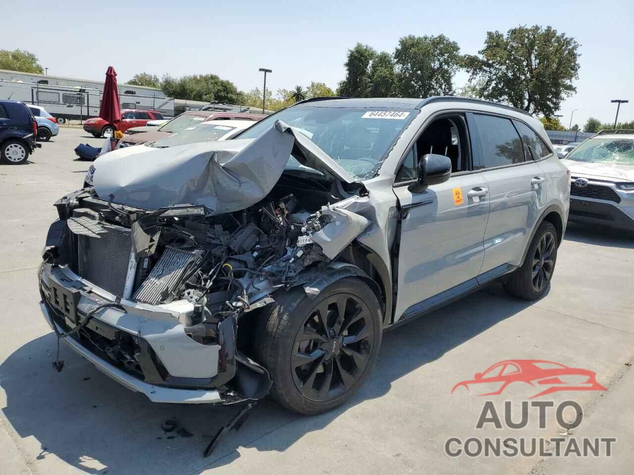 KIA SORENTO 2022 - 5XYRK4LF7NG100946