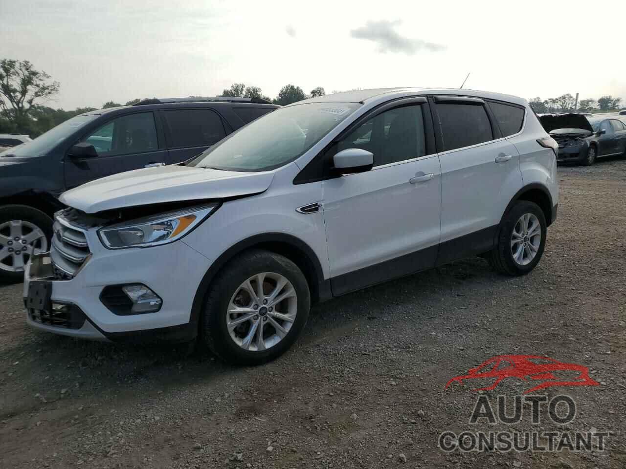 FORD ESCAPE 2017 - 1FMCU9GD0HUE47510