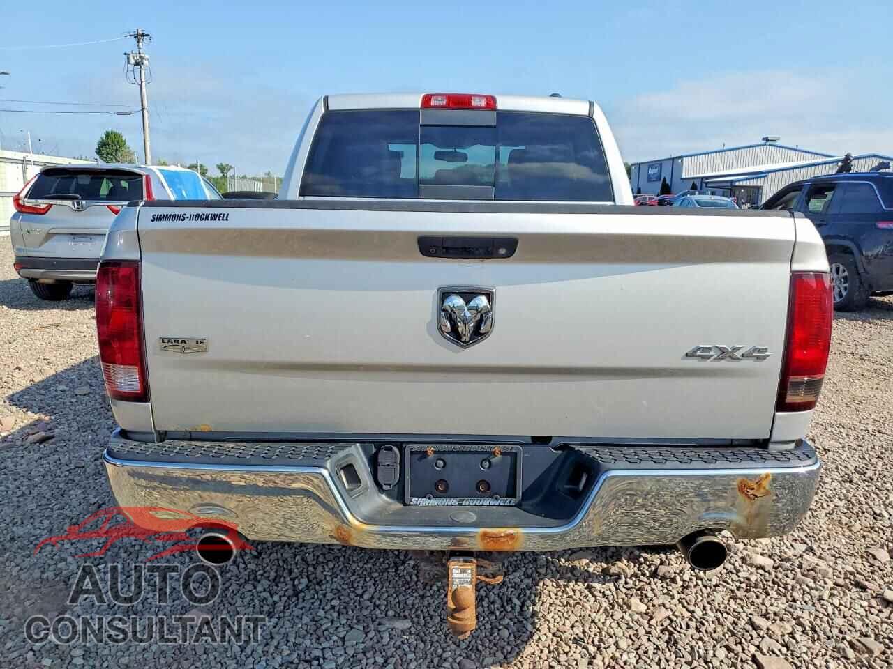 DODGE RAM 1500 2012 - 1C6RD7NT0CS276444