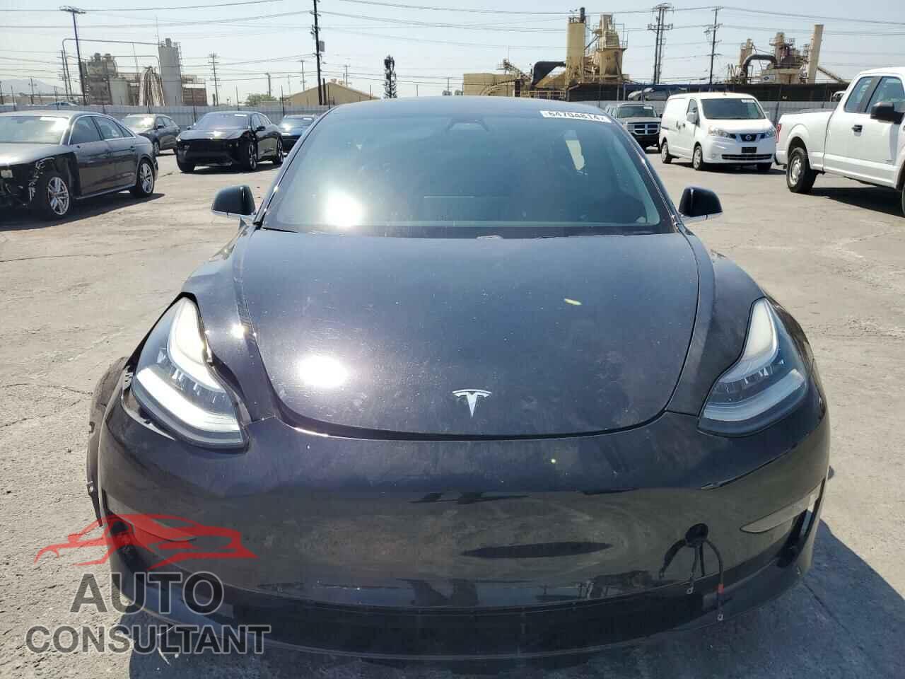 TESLA MODEL 3 2019 - 5YJ3E1EA3KF398055