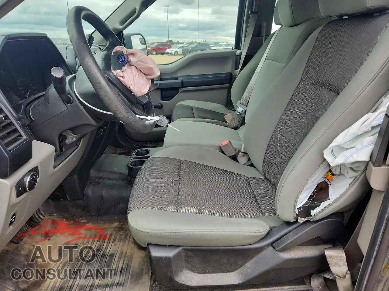 FORD F150 2019 - 1FTFX1E40KKF04840