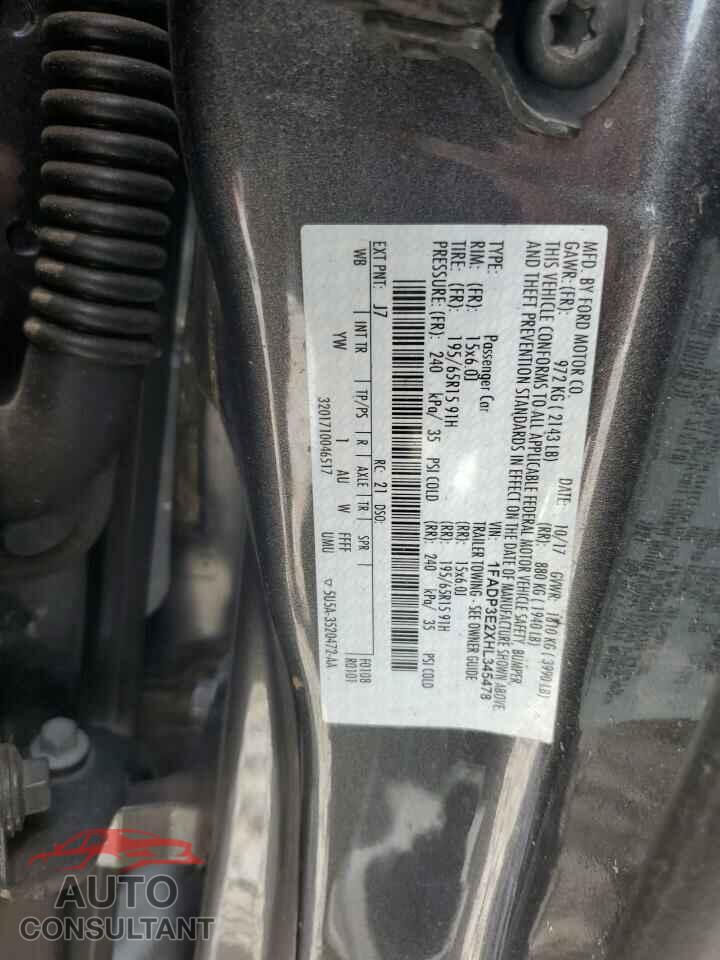 FORD FOCUS 2017 - 1FADP3E2XHL345478