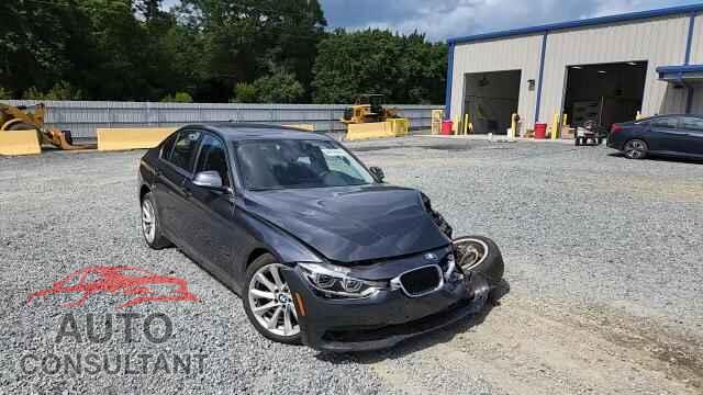 BMW 3 SERIES 2018 - WBA8A3C5XJA494787