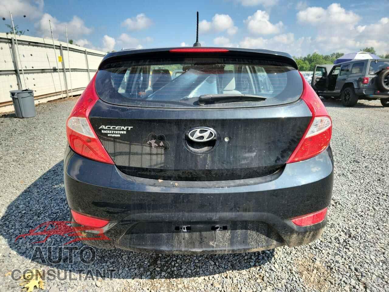 HYUNDAI ACCENT 2013 - KMHCU5AE4DU106020