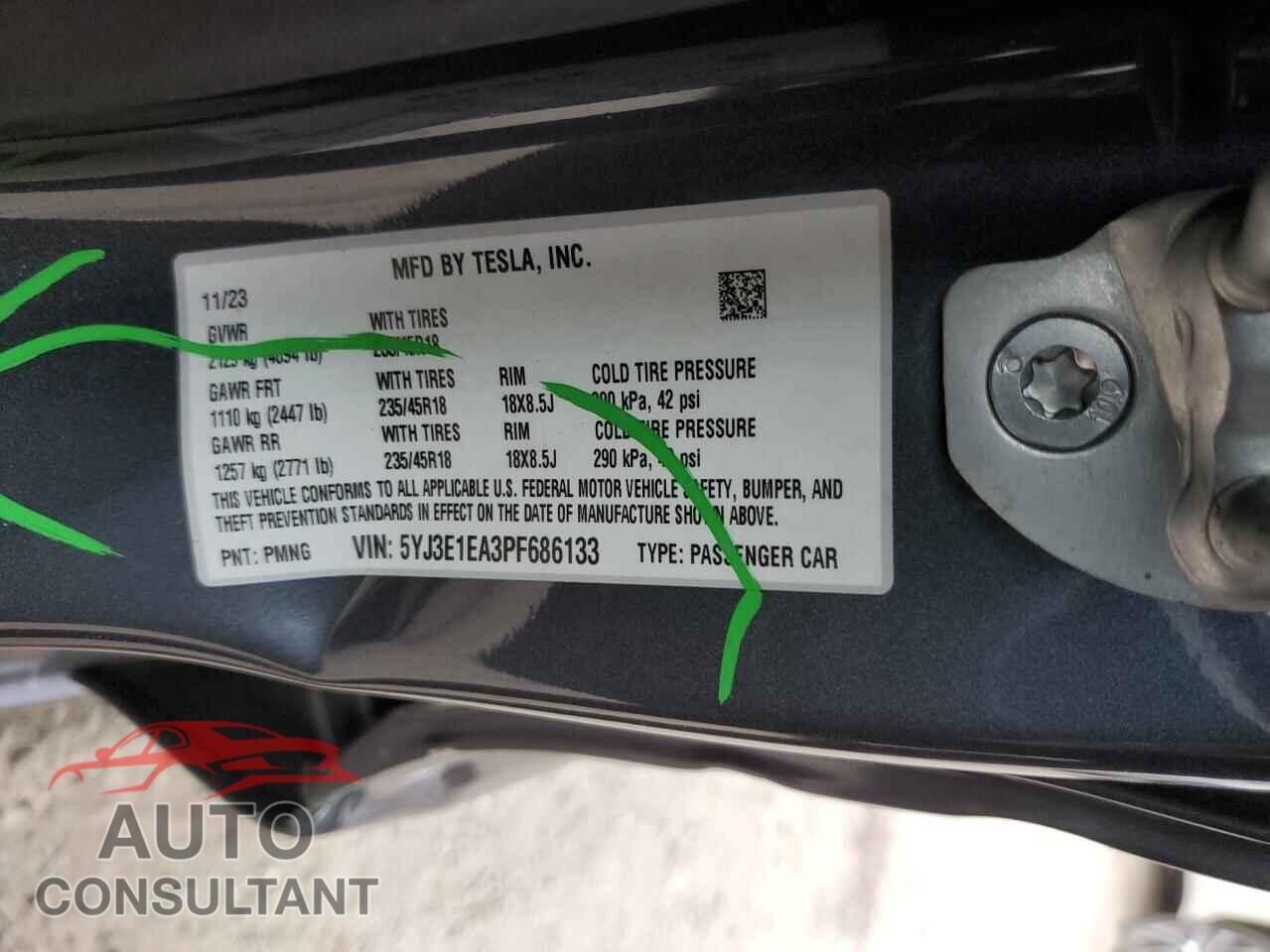TESLA MODEL 3 2023 - 5YJ3E1EA3PF686133