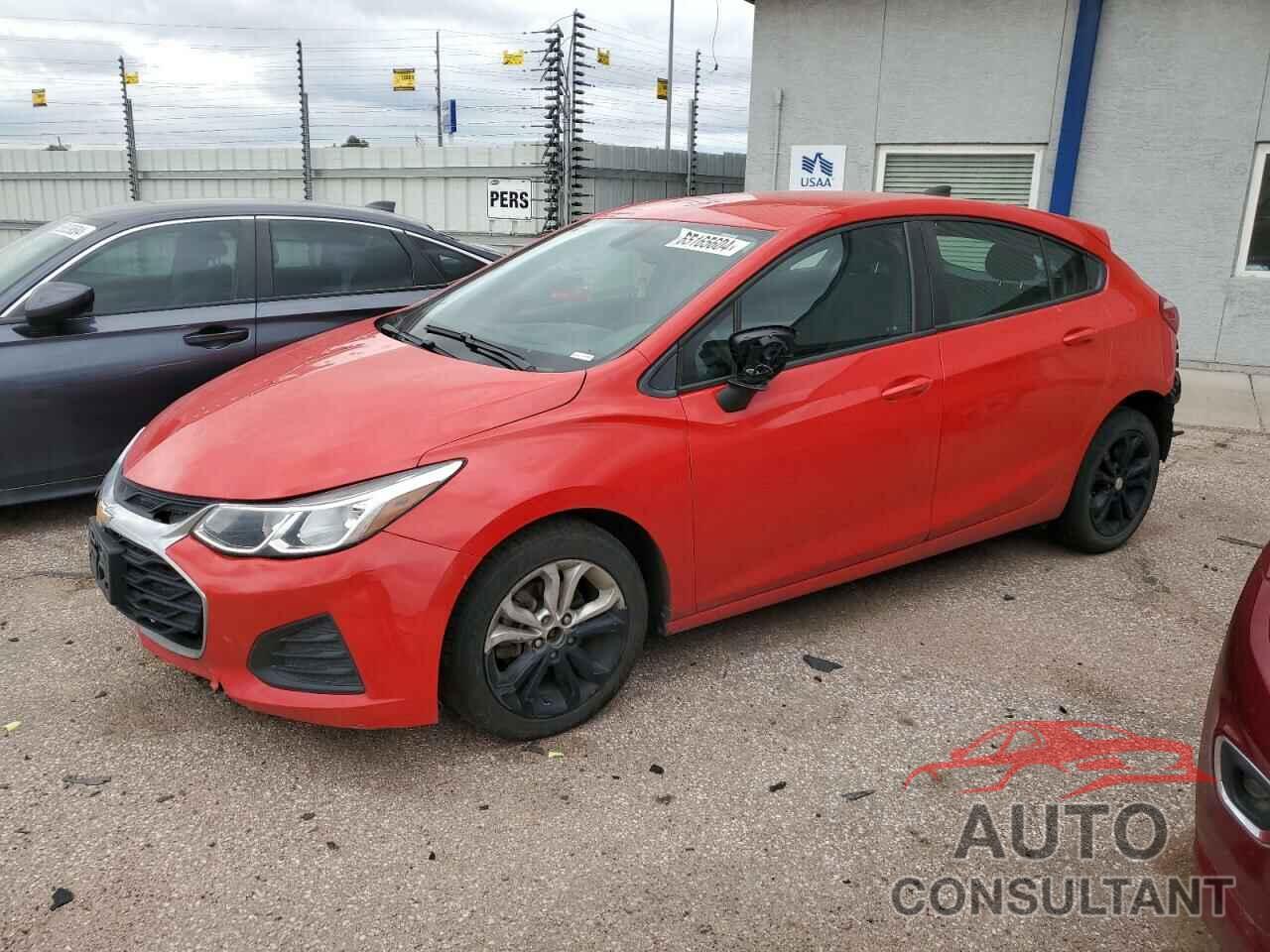 CHEVROLET CRUZE 2019 - 3G1BC6SM3KS535220