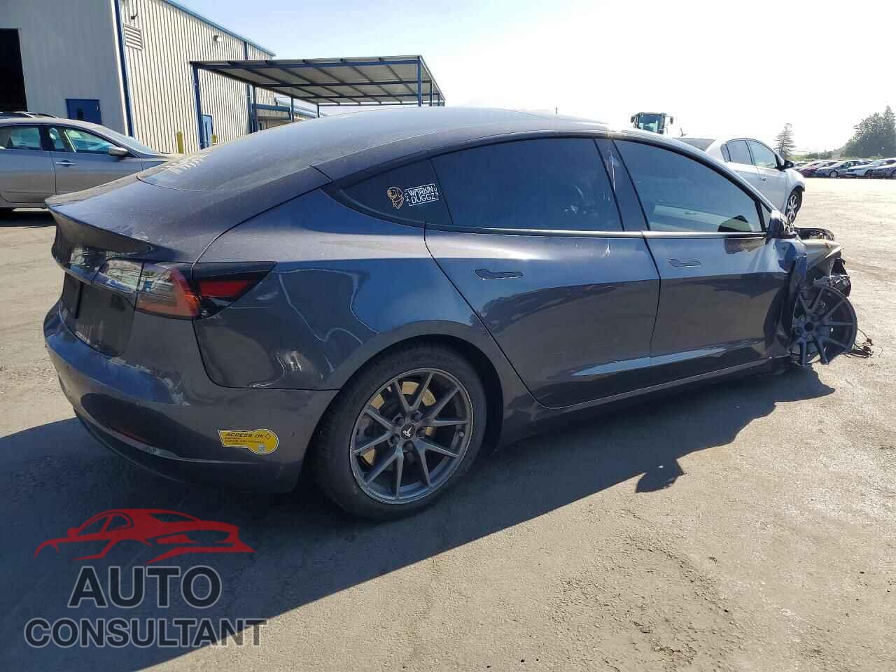 TESLA MODEL 3 2021 - 5YJ3E1EA2MF996897