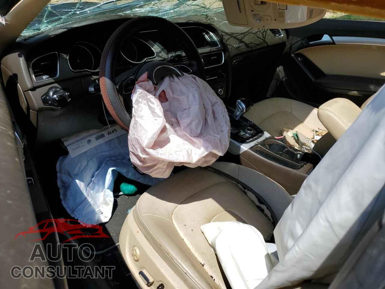 AUDI A5 2013 - WAULFAFR5DA080285