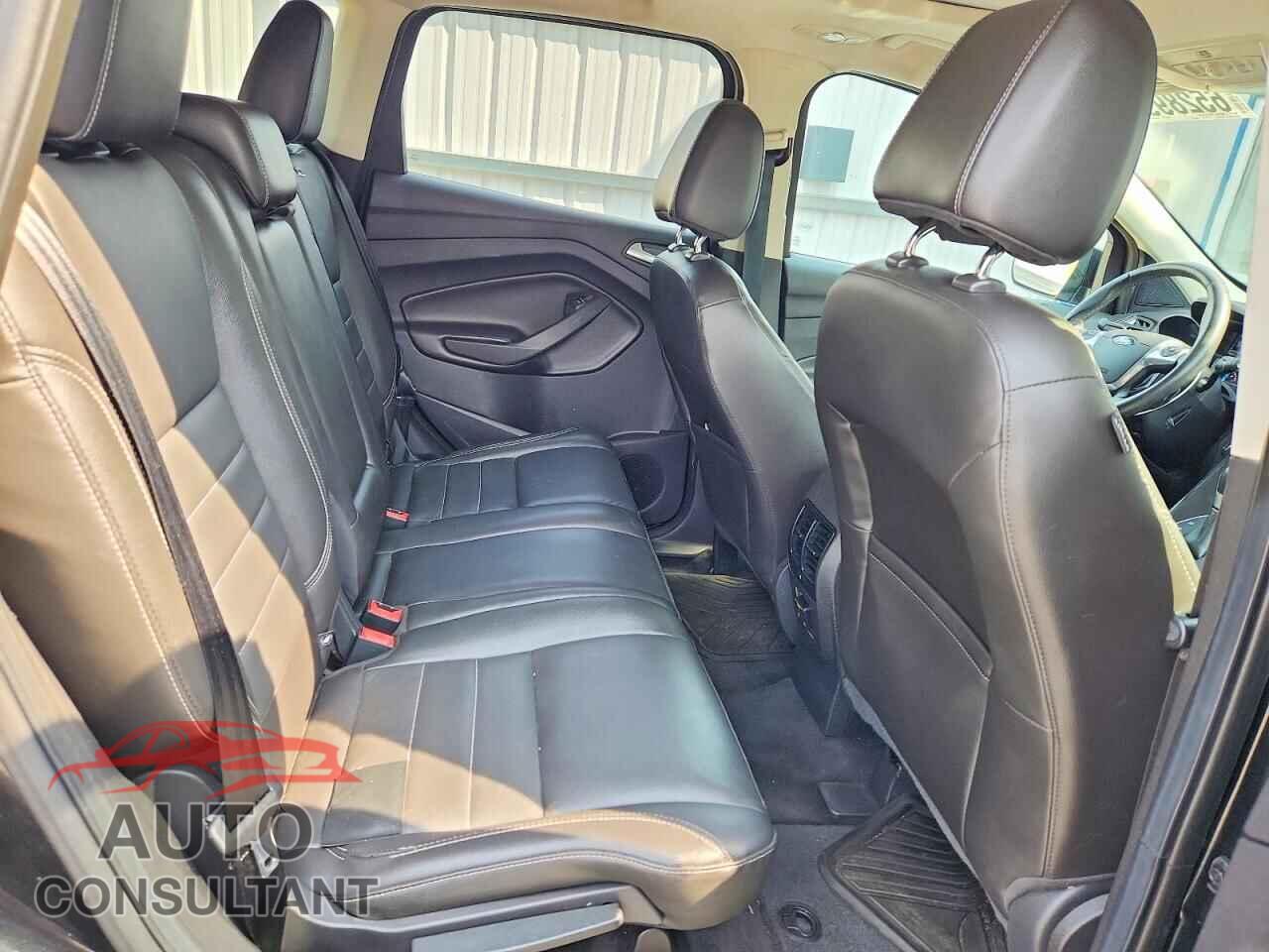 FORD ESCAPE 2014 - 1FMCU0J98EUB60735