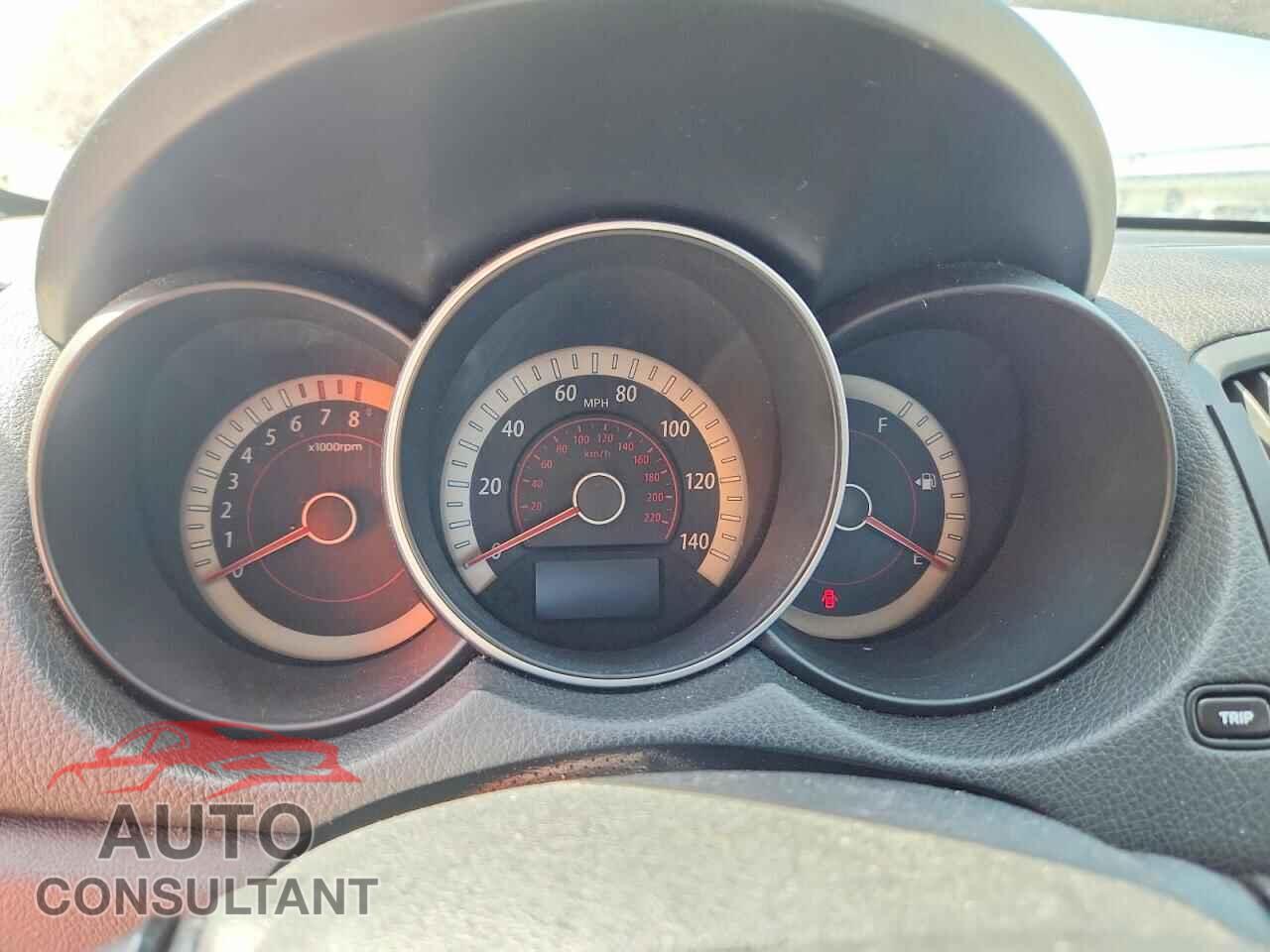 KIA FORTE 2010 - KNAFU4A2XA5220947