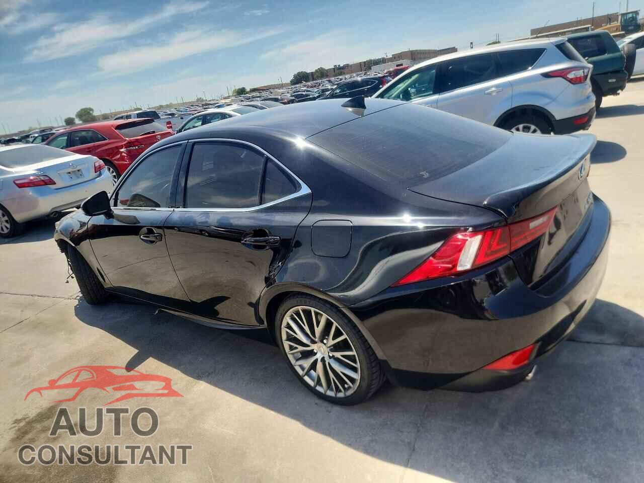 LEXUS IS 2016 - JTHCM1D25G5011140