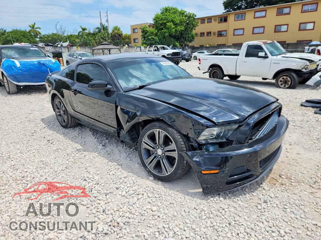 FORD MUSTANG 2013 - 1ZVBP8AM4D5258449