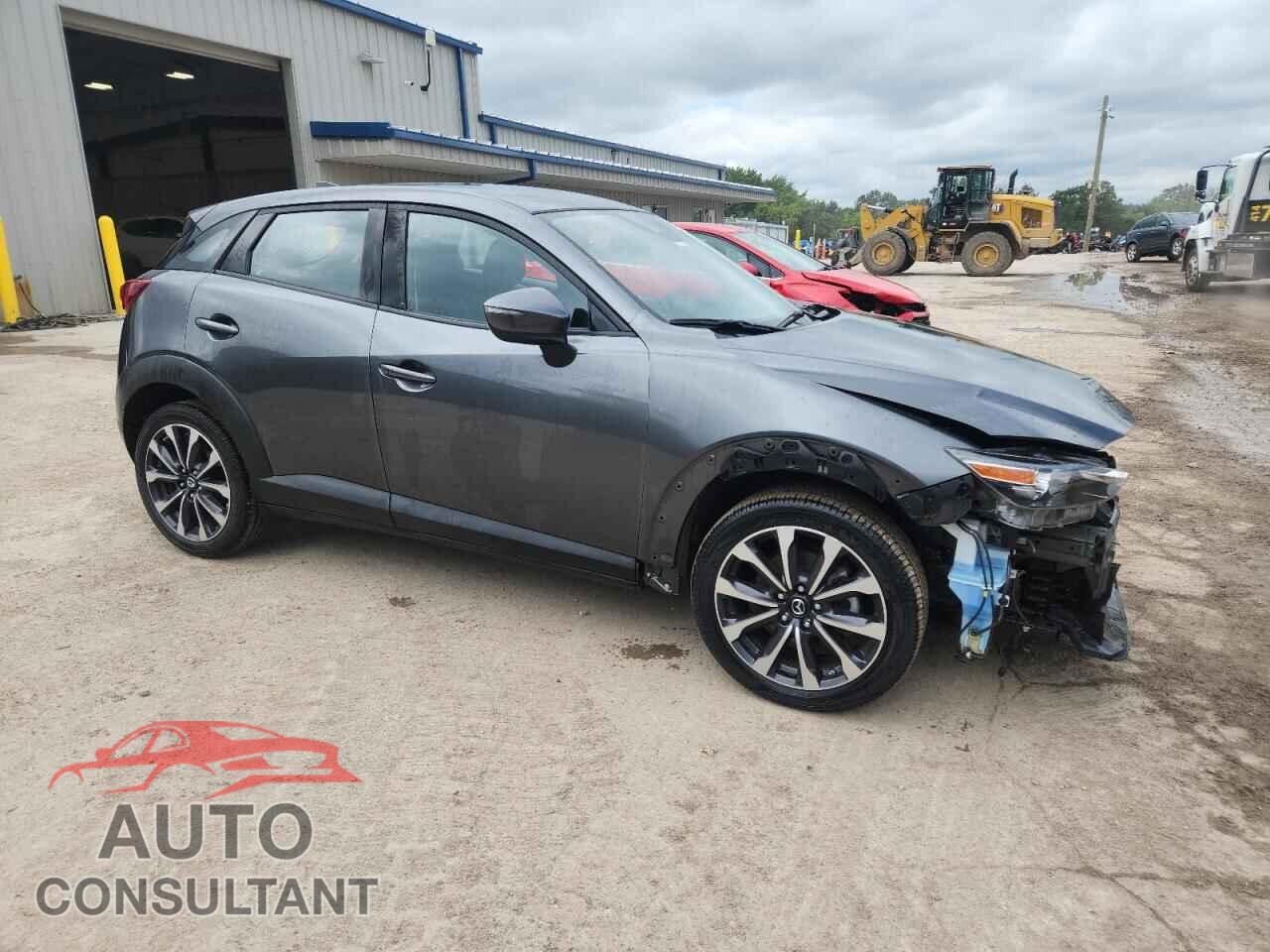MAZDA CX-3 2019 - JM1DKFC74K0428745