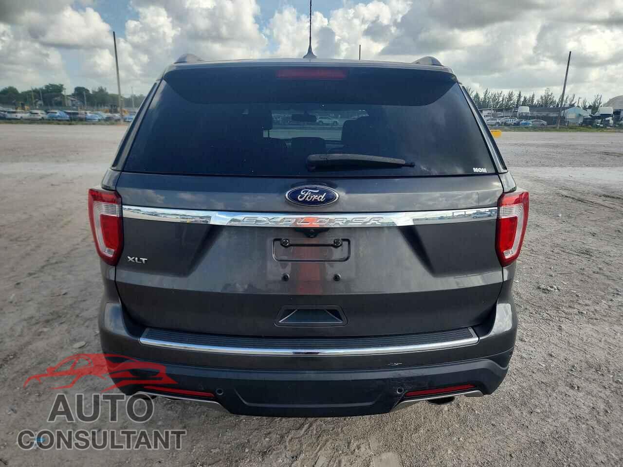 FORD EXPLORER 2018 - 1FM5K7D88JGB26913