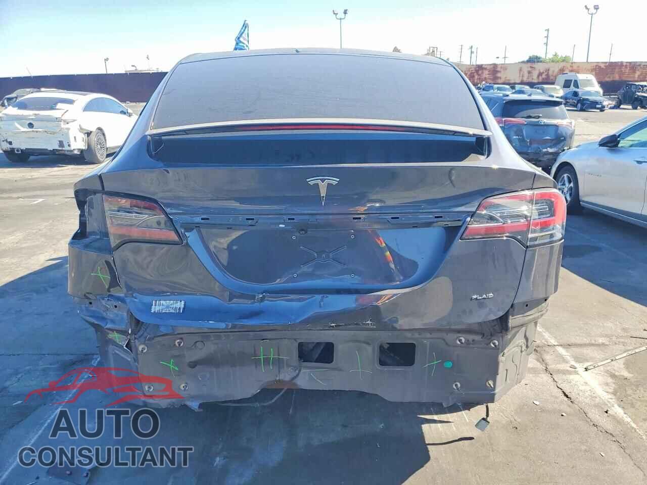 TESLA MODEL X 2022 - 7SAXCBE68NF329510