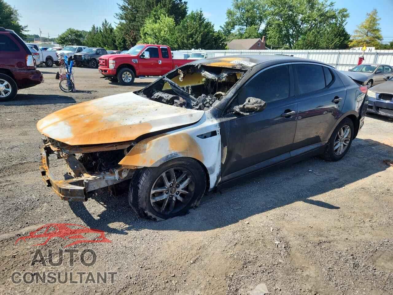 KIA OPTIMA 2011 - KNAGM4A7XB5168253
