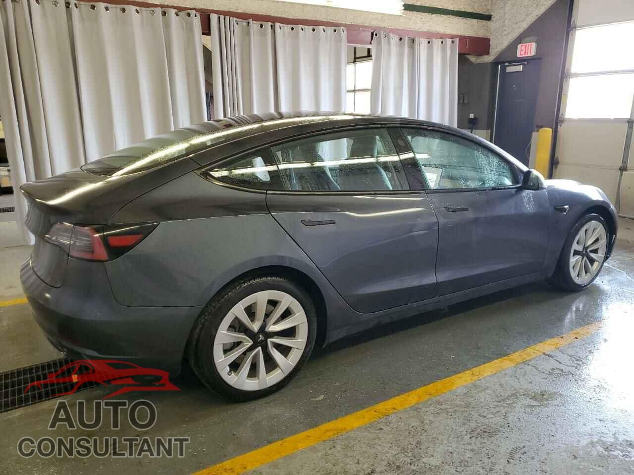 TESLA MODEL 3 2023 - 5YJ3E1EA8PF452280