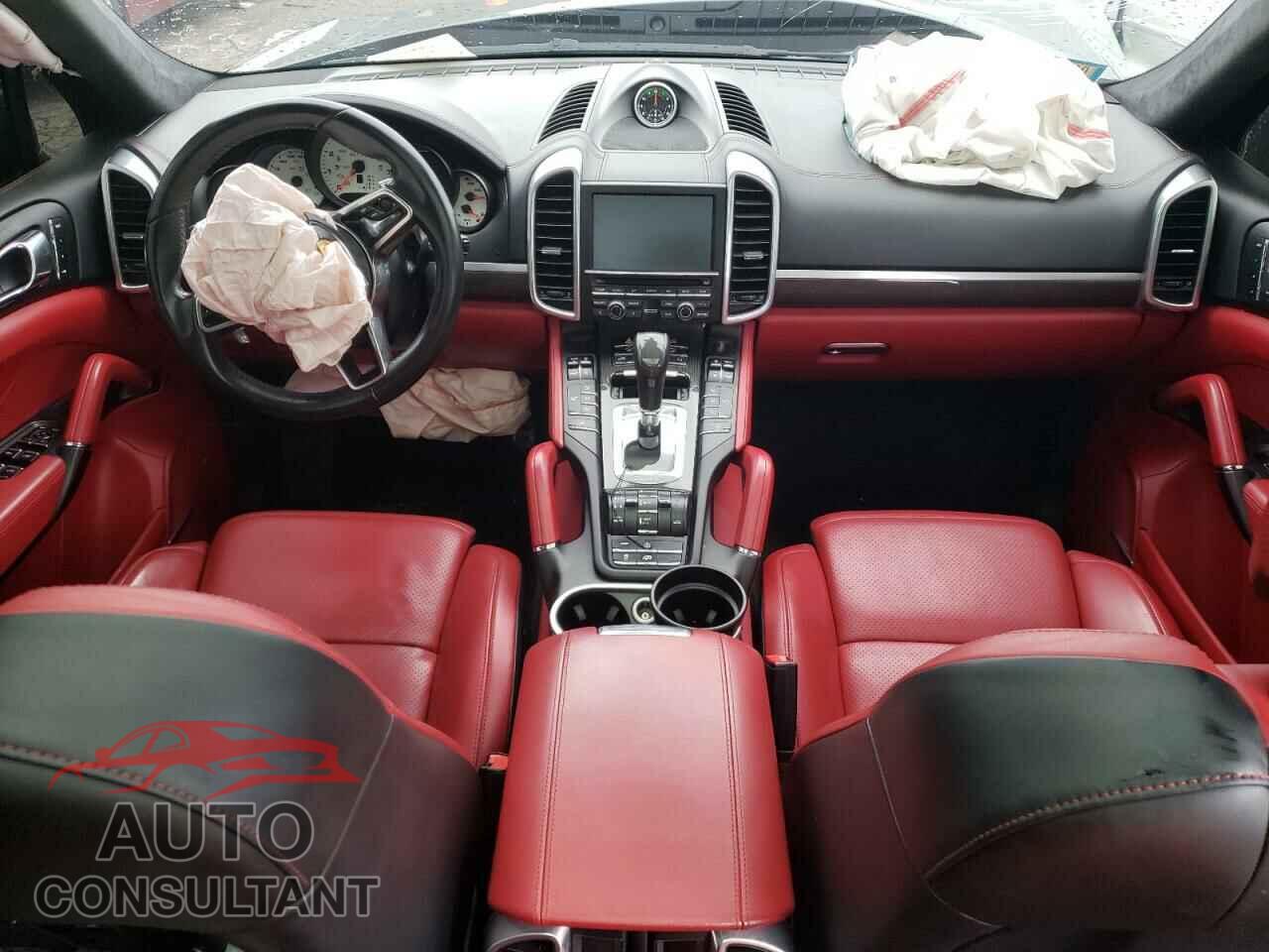 PORSCHE CAYENNE 2016 - WP1AD2A20GLA73347