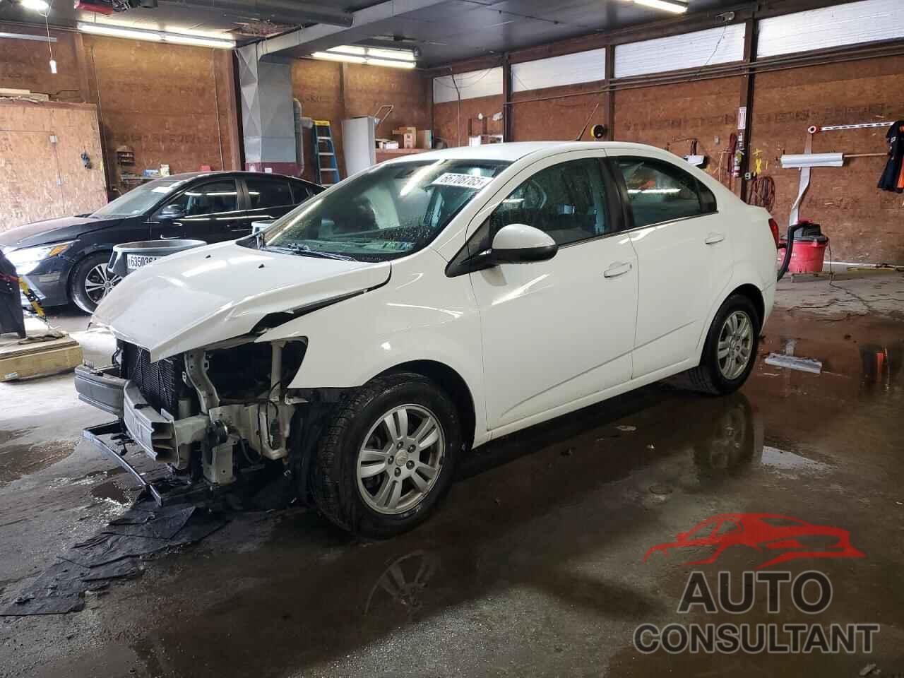 CHEVROLET SONIC 2014 - 1G1JC5SH4E4216812