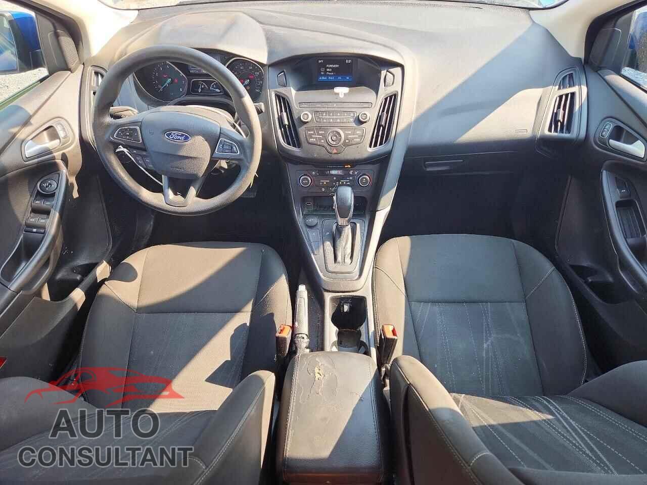 FORD FOCUS 2018 - 1FADP3FE6JL299548
