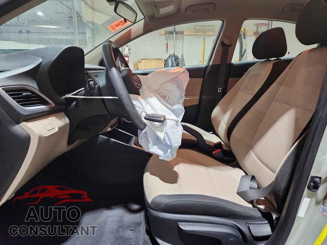 HYUNDAI ACCENT 2019 - 3KPC24A3XKE053676