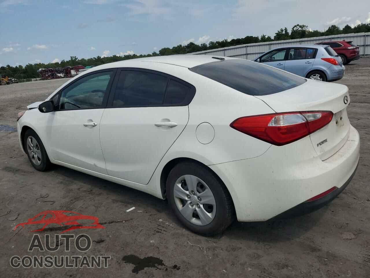 KIA FORTE 2016 - KNAFK4A61G5493244