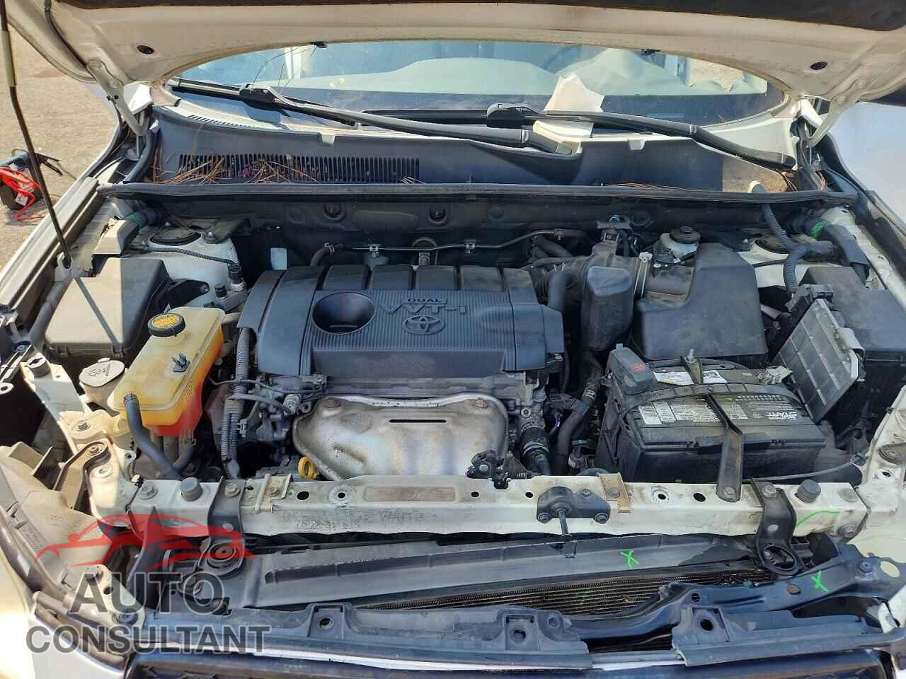 TOYOTA RAV4 2012 - 2T3BF4DV5CW224918