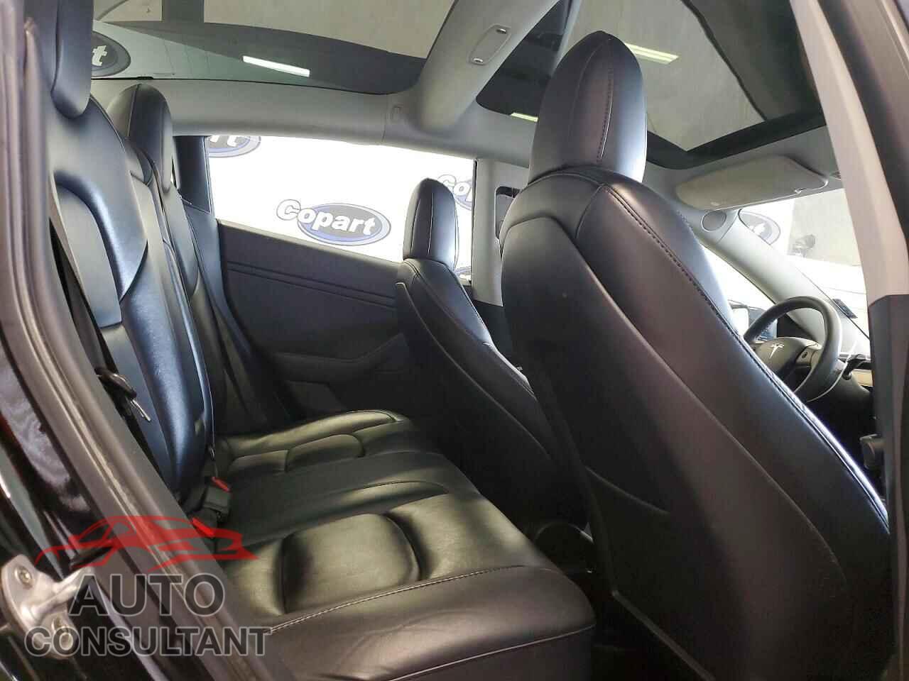 TESLA MODEL 3 2022 - 5YJ3E1EA2NF285654