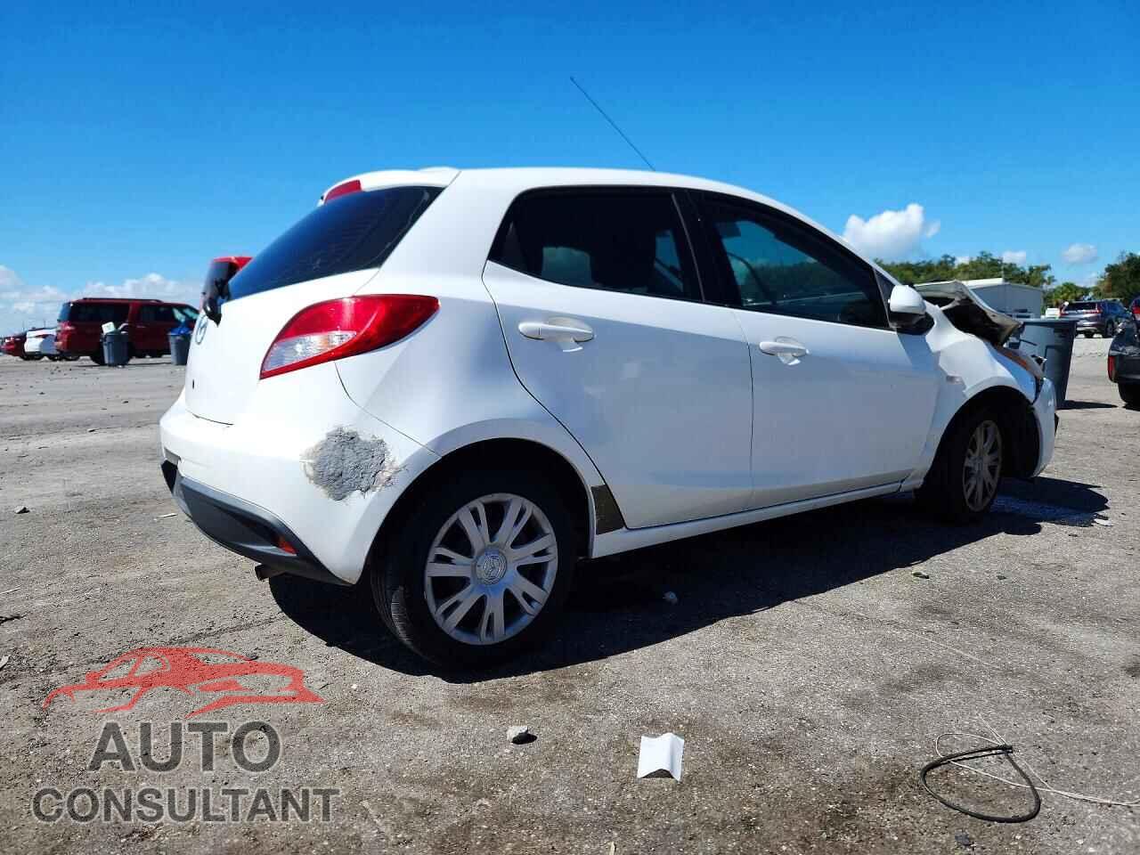MAZDA 2 2013 - JM1DE1KY2D0156056