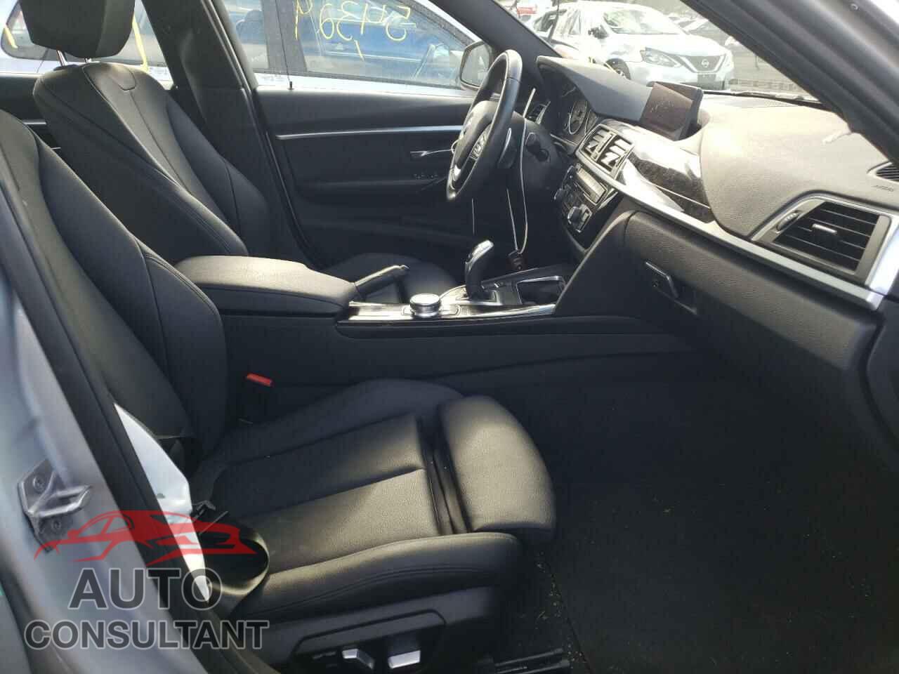 BMW 3 SERIES 2017 - WBA8D9C35HA012035