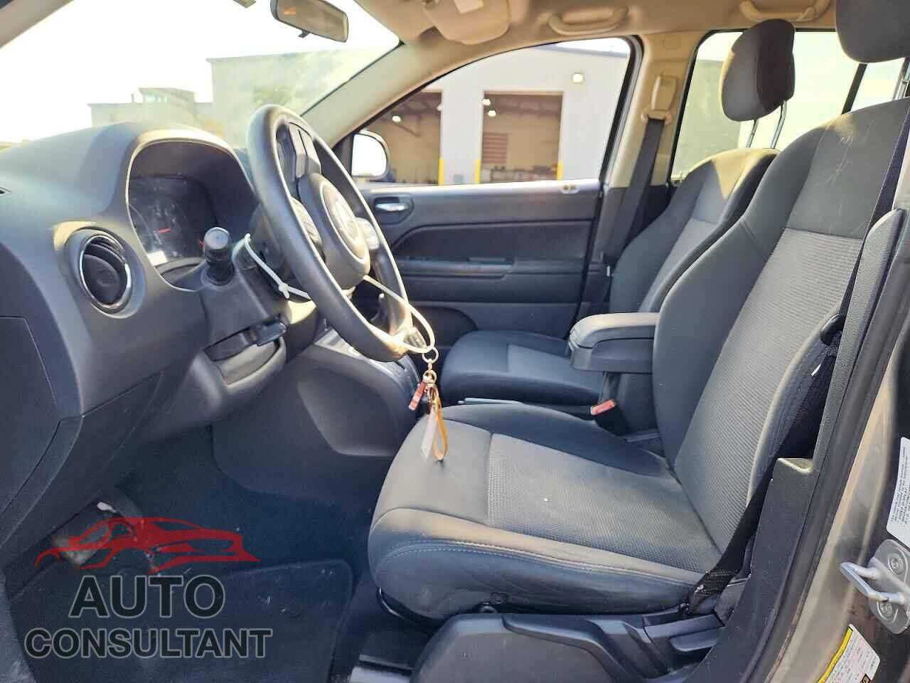 JEEP COMPASS 2012 - 1C4NJDBB4CD656112