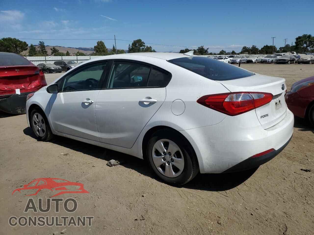 KIA FORTE 2016 - KNAFK4A6XG5576171