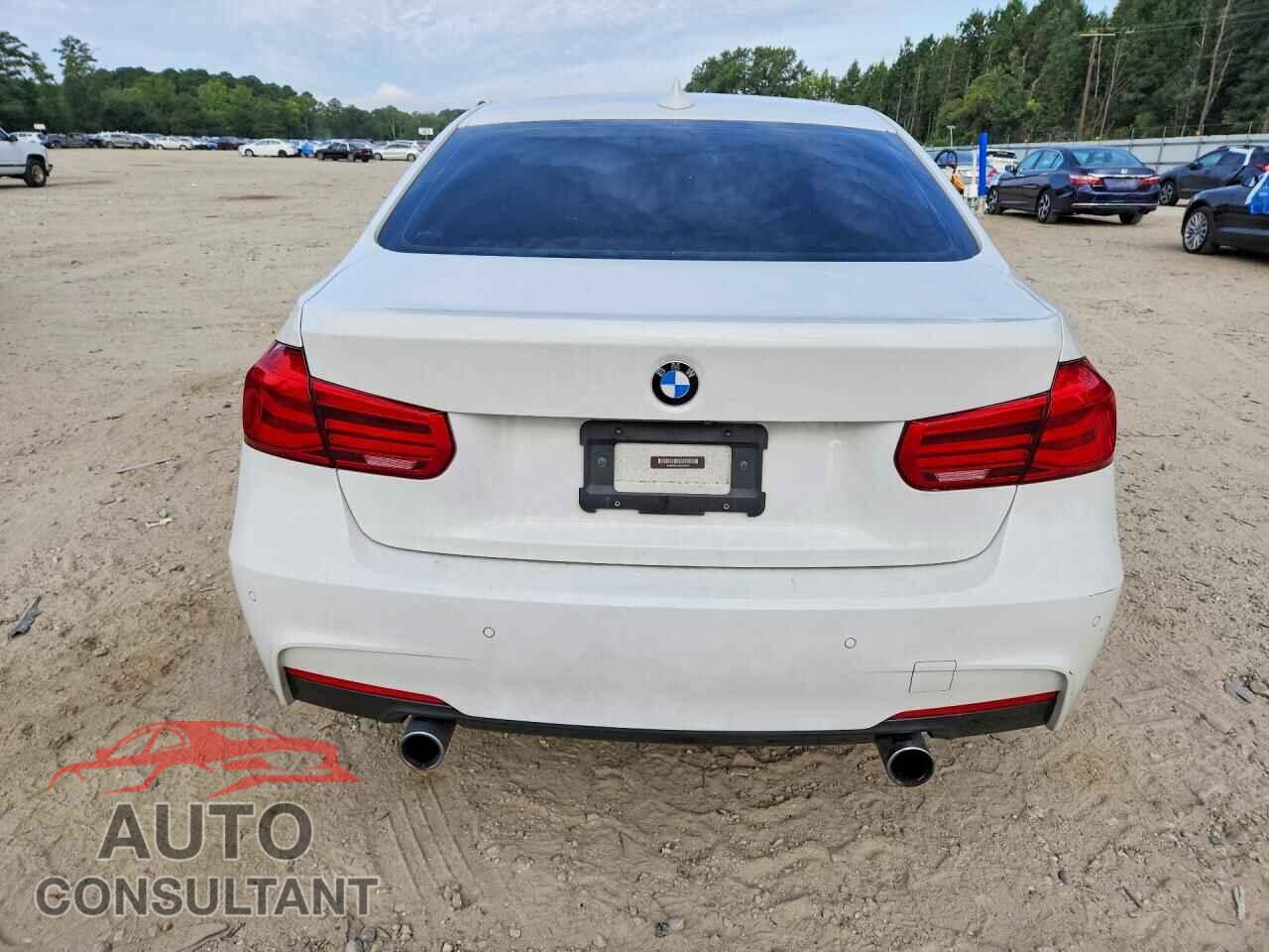 BMW 3 SERIES 2016 - WBA8B3C59GK383907