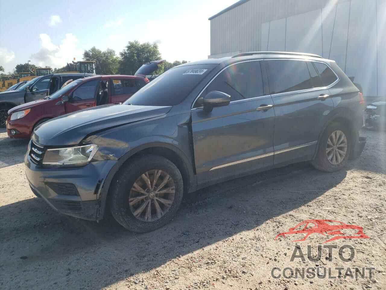 VOLKSWAGEN TIGUAN 2018 - 3VV3B7AX5JM097952