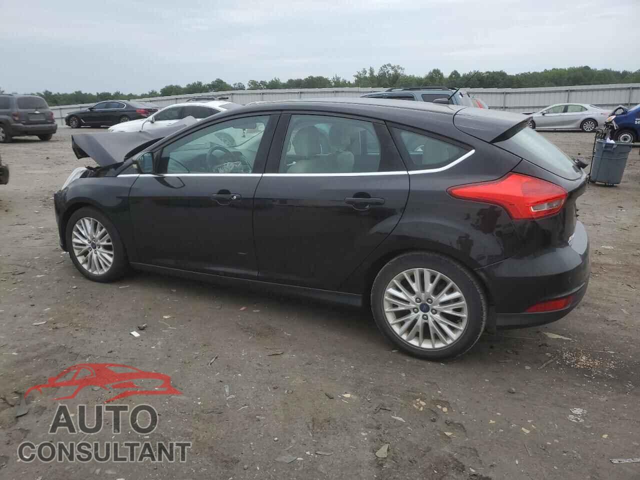 FORD FOCUS 2016 - 1FADP3N26GL201537
