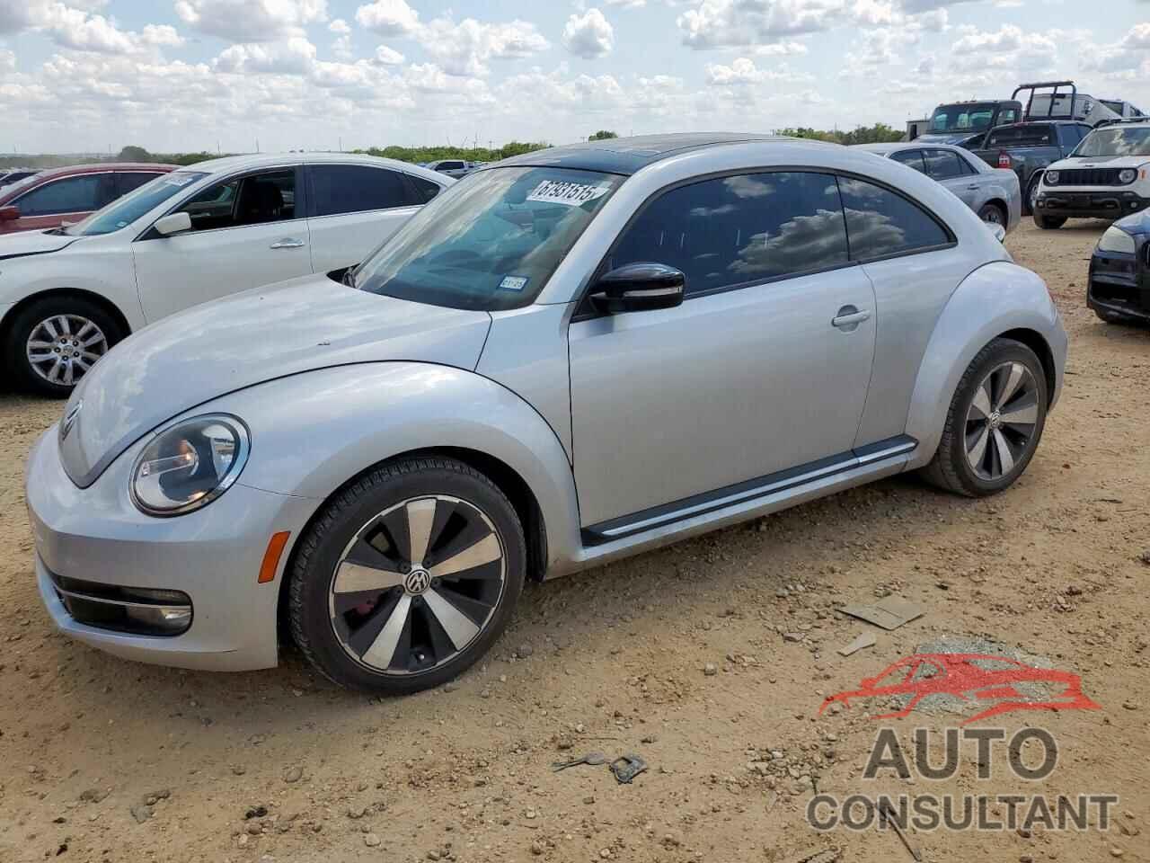 VOLKSWAGEN BEETLE 2012 - 3VWV87AT8CM627852