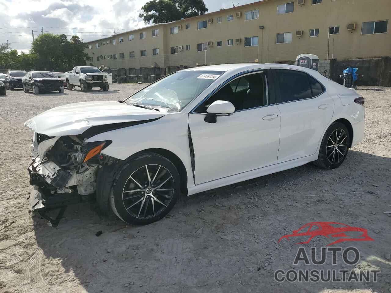 TOYOTA CAMRY 2022 - 4T1G31AK4NU598195