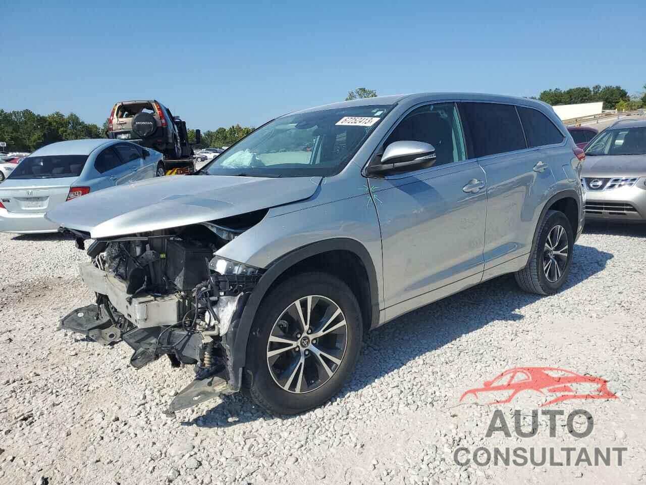 TOYOTA HIGHLANDER 2018 - 5TDZZRFH1JS264809
